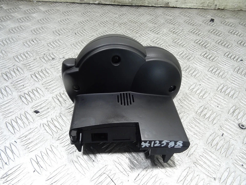 2016 MINI COOPER CLUBMAN D F54 2.0 DIESEL MANUAL MK4 ESTATE SPEEDOMETER *12588 - Image 4 of 4