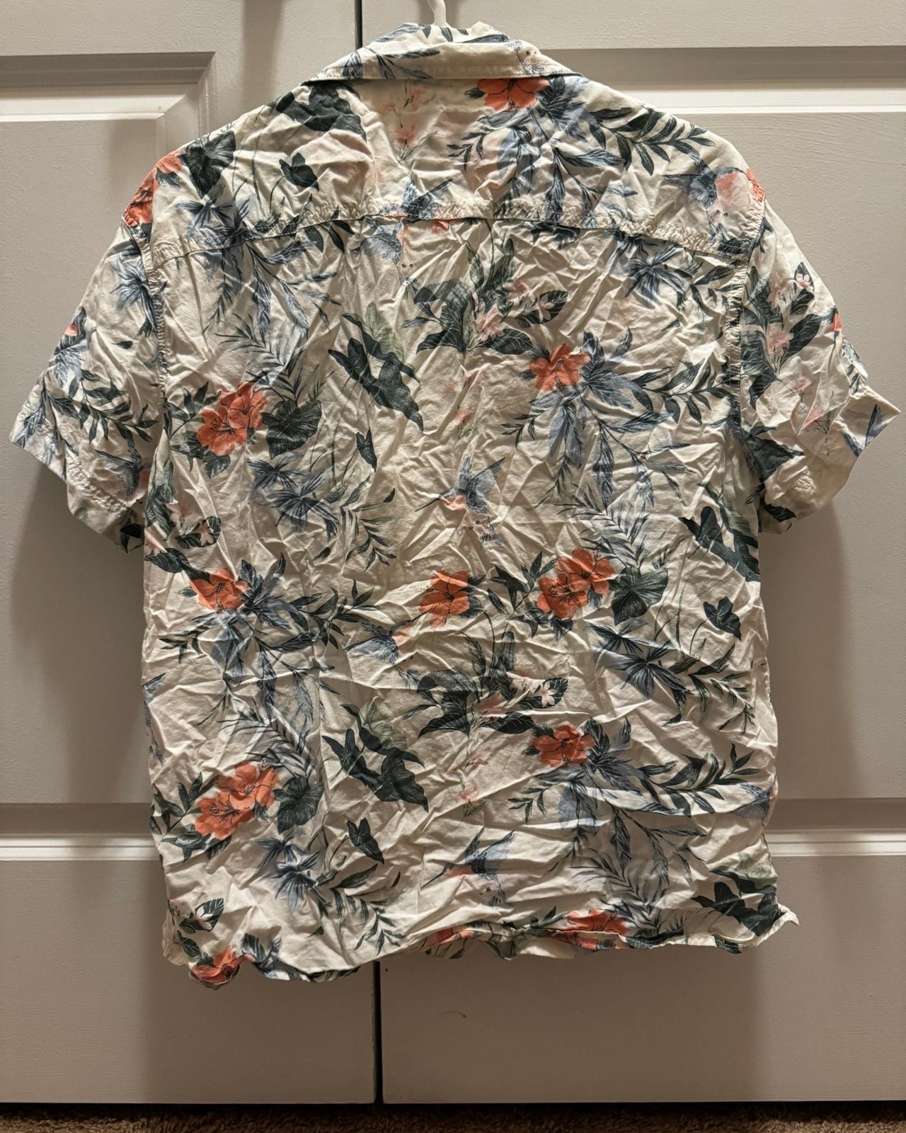 American Eagle Poolside Tropical Hummingbird Flor… - image 2