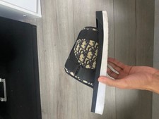 dior alpha sandals, size 8.5. Men’s. Worn a few times.