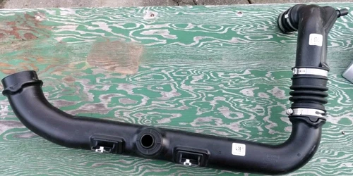 NOS Ford GK4Z-9C623-A CK41-9B642-CA Air Inlet Duct