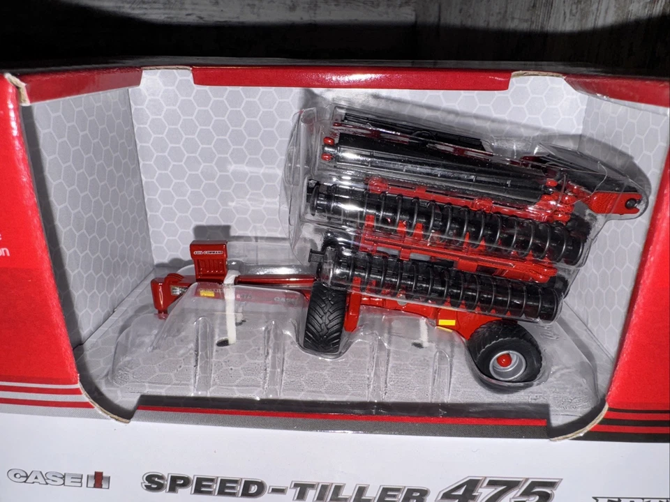1/64 Scale Case IH 475 Speed Tiller Implement Minimum Tillage Die-Cast Ertl - Image 2 of 4
