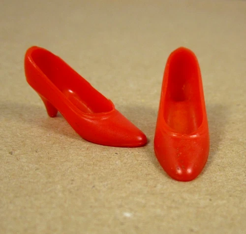Mod Francie red Pointed Shoes squishy low heels vtg Mattel 60s Japan
