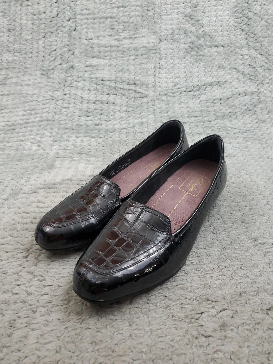 Mocassini Clarks Everyday donna taglia 6 M neri stampa coccodrillo vernice slip on