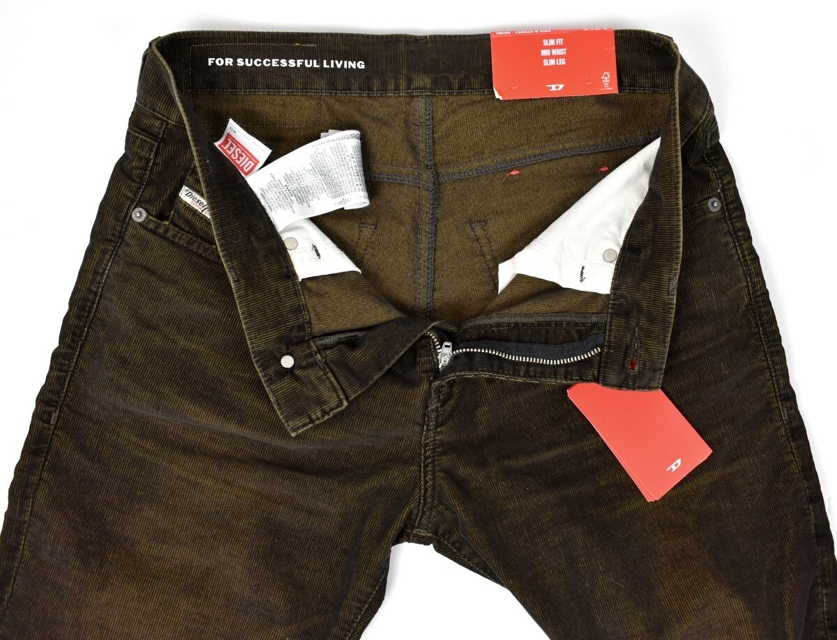 Diesel Men's D-Strukt Slim Fit Mid Waist Corduroy Trousers Pants