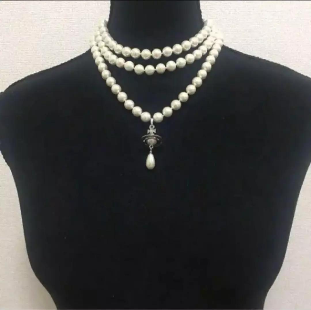 Vivienne Westwood Necklace 3 strand Pearl Drop Silver w drawstring