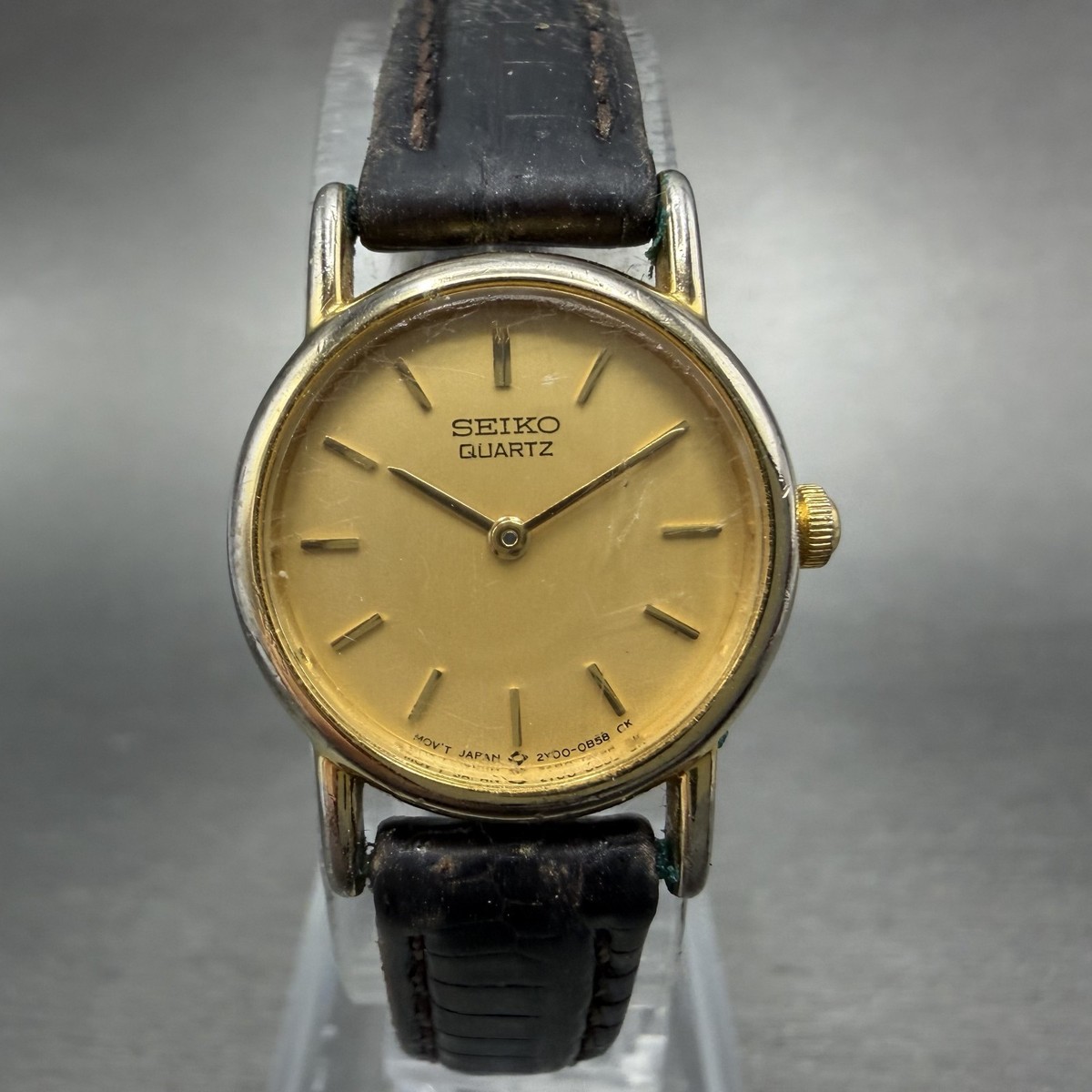 Seiko Watch Women 20mm Gold Dial Gold Tone Round 2y00-0A19  display picture 2
