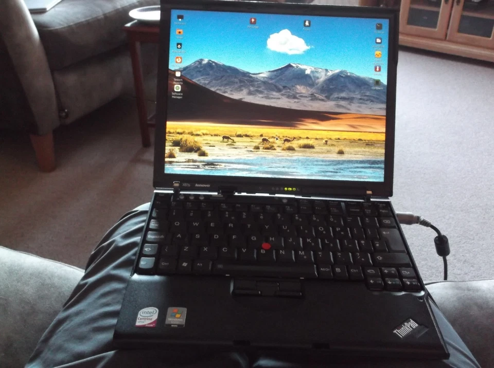 Thinkpad X61S Laptop 1.60 GHz Dual Core 3GB RAM 128GB SSD - Linux Mint 22.2!! - Image 3 of 4