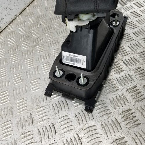 SKODA SUPERB GEAR SELECTOR 6 SPEED MANUAL MK3 2018 3Q0711049AA - Picture 6 of 17