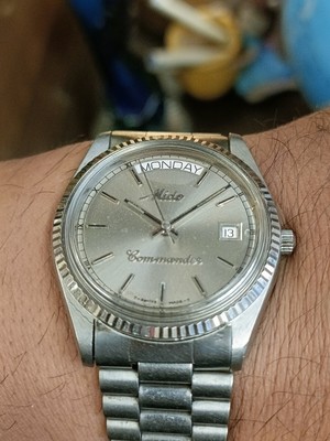 mido commander president 8299