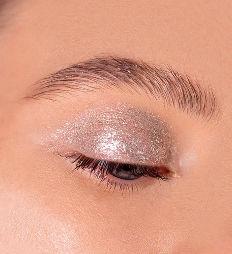 LUXVISAGE Long-Lasting Liquid Eyeshadow GLITTER ROCK with Shimmering Effect - Picture 3 of 30