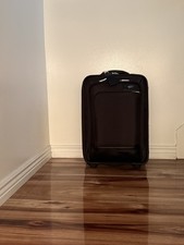 Zero Halliburton  Carry On 20x14x7 Black Nylo...