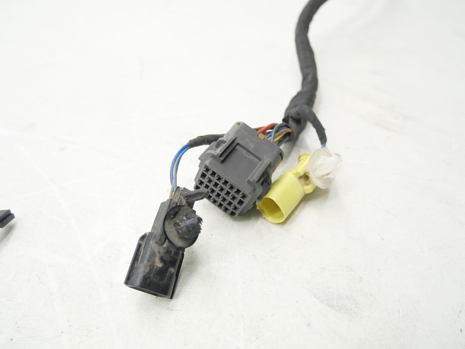 McLaren 570S 2016-2021 Front Left Door wiring harness P/N 13M1472CP