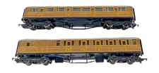Rake of 2 Hornby R4332 R4333 LNER Gresley Teak Coach OO Gauge Railway Car Unbox.
