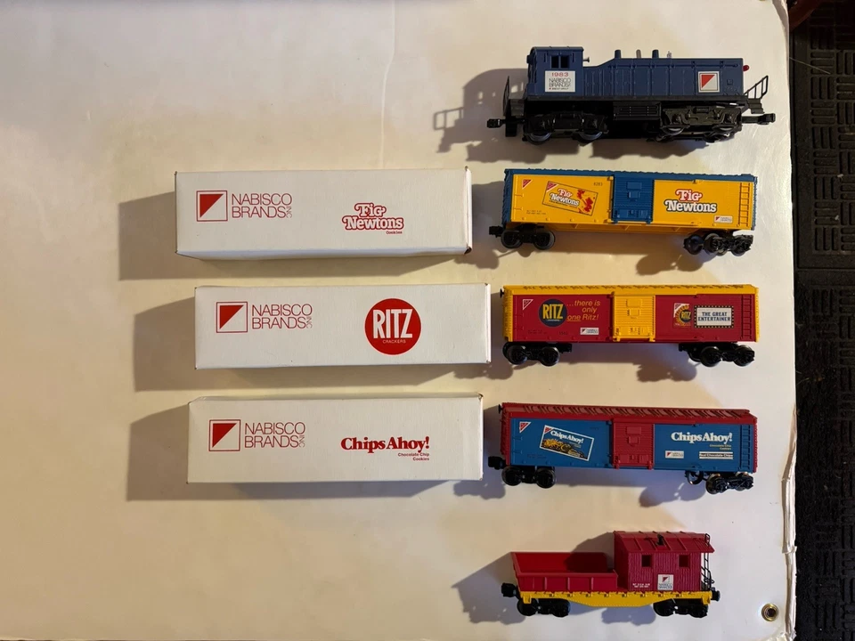 Lionel O Gauge Nibisco Brands Company Train Set Ritz Chips Ahoy! Fig Newtons - Image 2 of 4