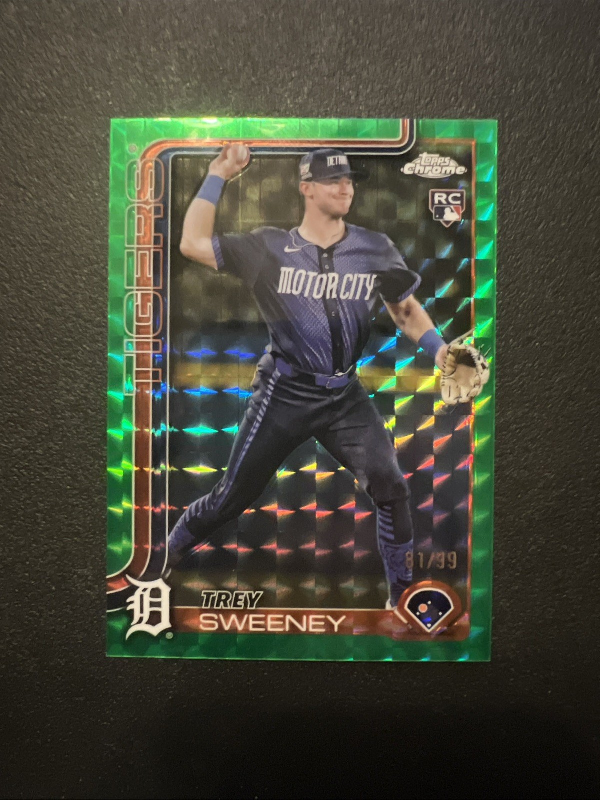 2025 Topps Chrome Trey Sweeney /99 Green Geometric Rookie #6 - Tigers