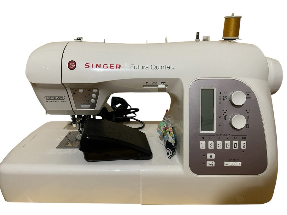 Singer Futura Quartet SEQS-6700 Series Embroidery/Sewing Machine