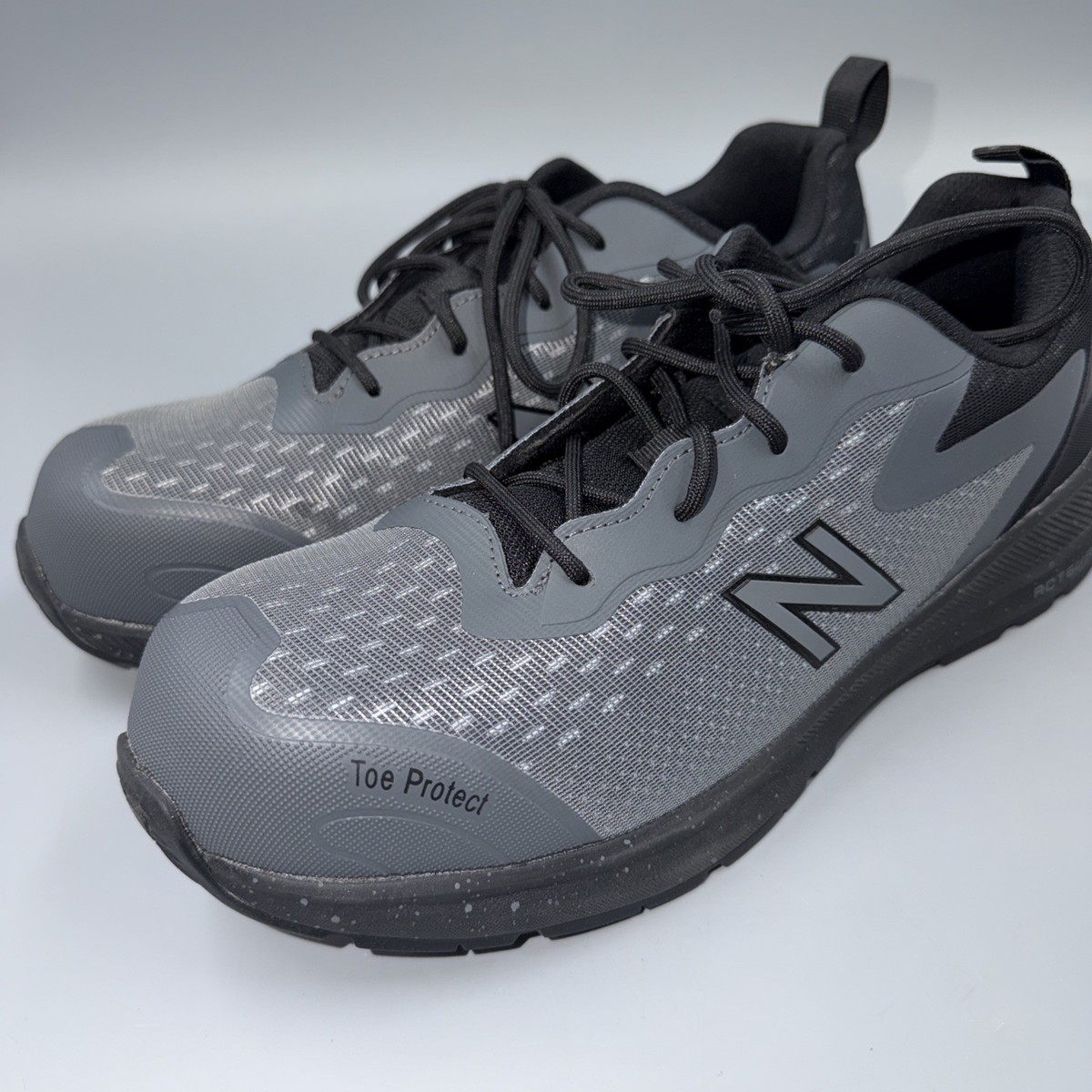 New Balance Logis Men\'s 9 Work Shoes Grey Black ASTM SD10 Slip Resistant Amazon.com: New Balance Logic Composite Toe Shoes for Men  main image 2