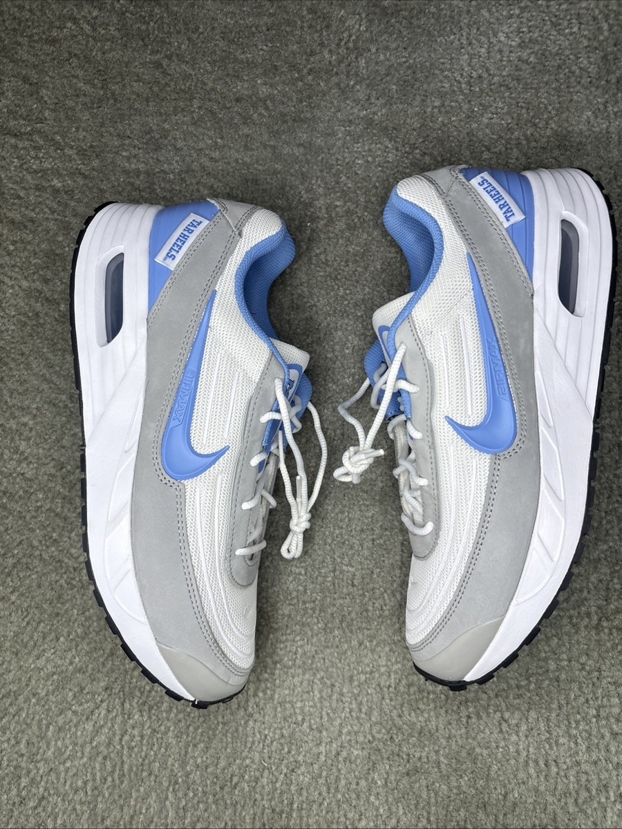 North Carolina Tar Heels Nike Air Max Verse Solo Shoes 