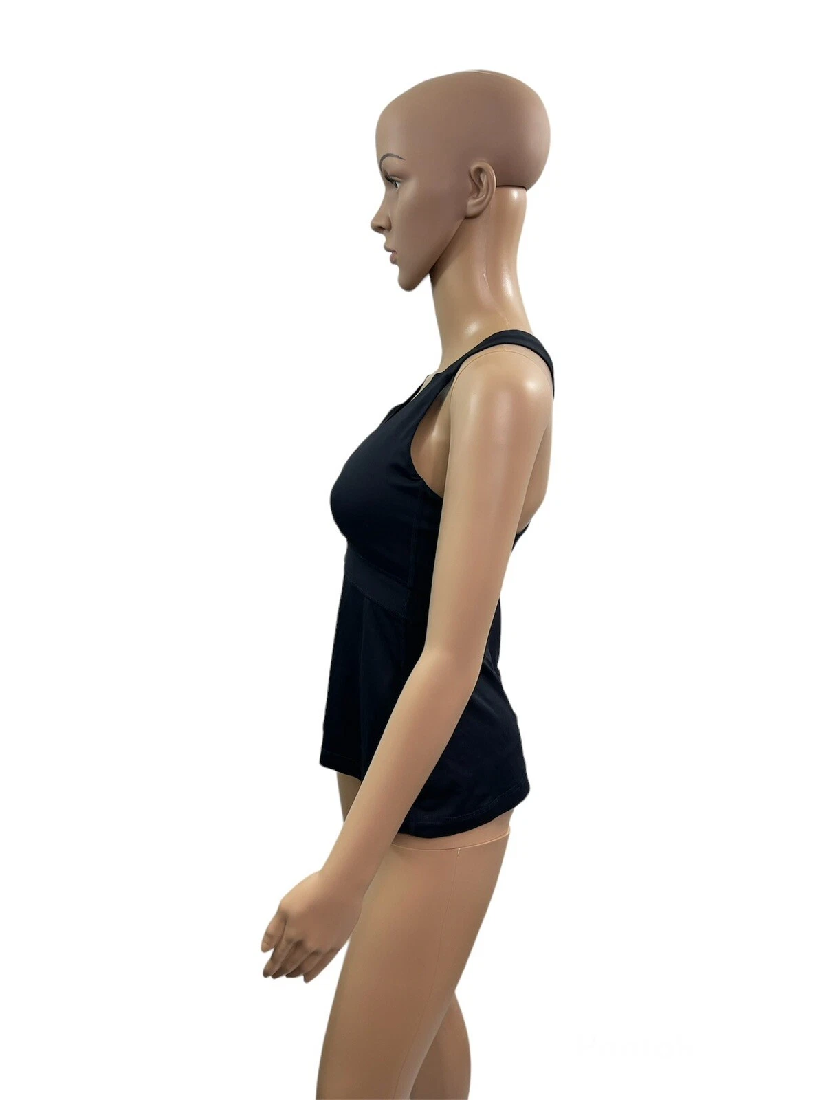 lululemon solid wide strap criss cross mesh detail tank-top