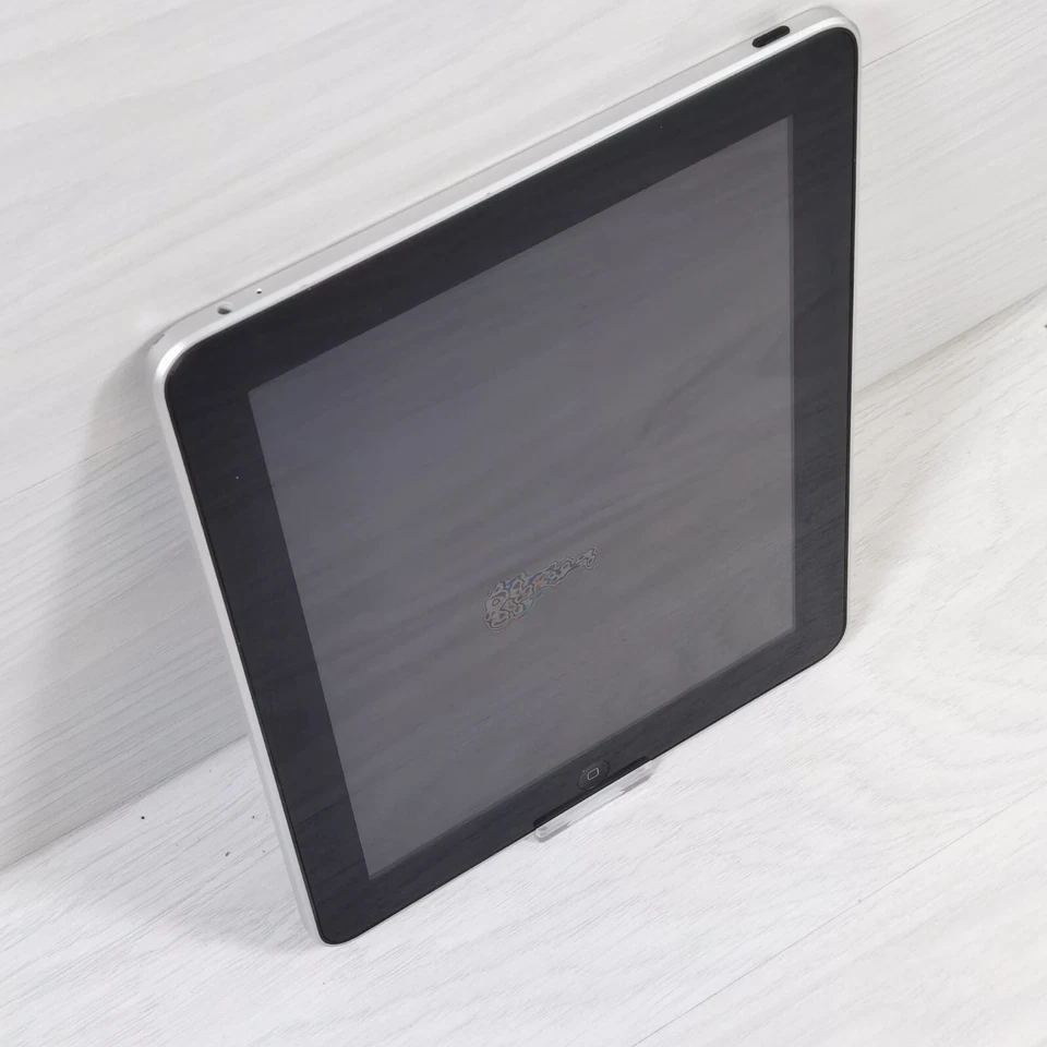 (Spares / Repairs ) Apple iPad 1st Gen (A1219) 9.7" 16GB - Black / Silver - Image 2 of 4