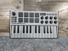 Akai Professional MPK Mini MIDI Keyboard Controller Gray Drum Machine
