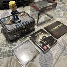 Fallout 3 Collector's Edition Lunchbox with Bobblehead PlayStation 3