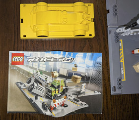 LEGO 8199 - Security Smash - Racers - Tiny Turbos - Complete w/Case and Instr