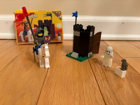 LEGO: Black Monarch's Ghost (6034) - Complete with box and instructions