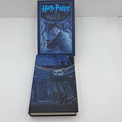 Harry Potter Order of The Phoenix Hard Back Collectibke Book