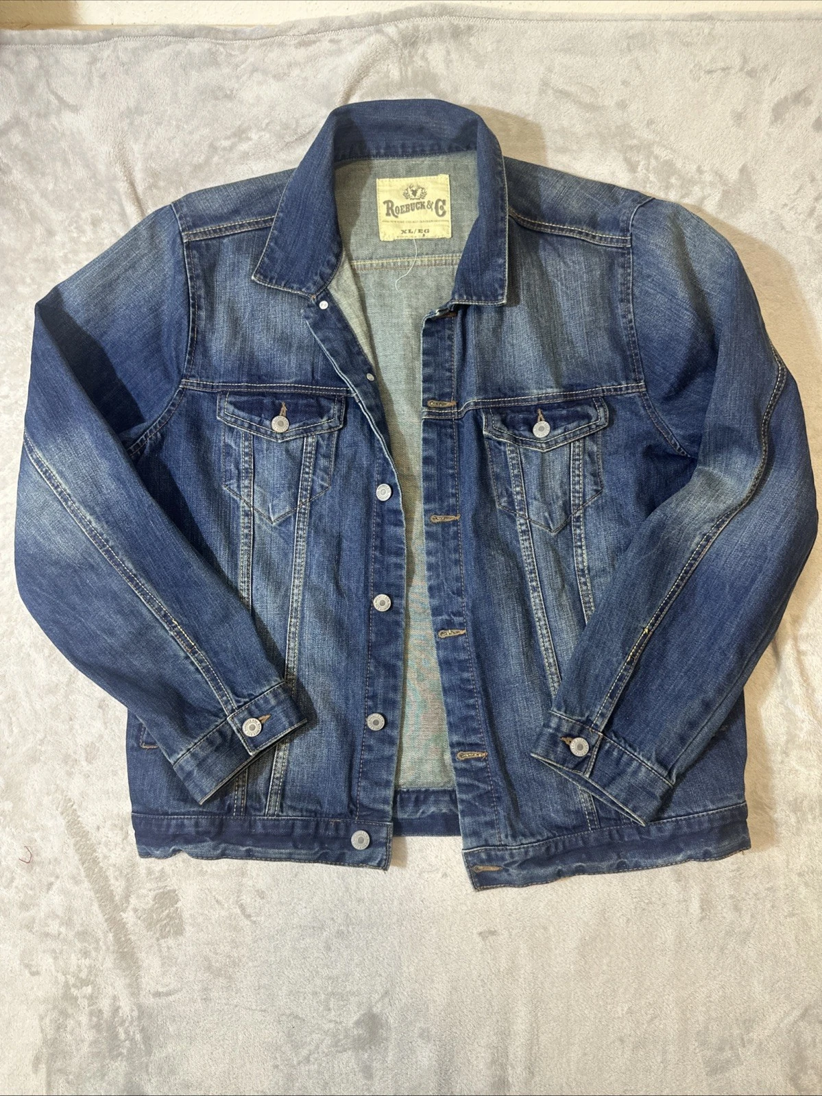Roebuck & Co Denim Jacket Men’s XL Blue Jean Trucker Button Front Classic Style