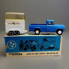 RARE 1967 MINI TONKA NO. 82 JEEP PICK UP TRUCK HORSE TRAILER