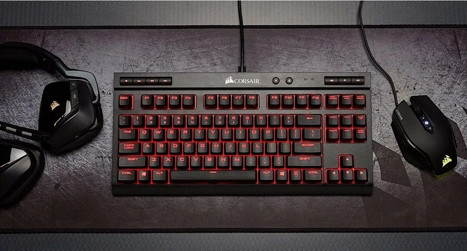 Corsair K63 USB Keyboard Spanish Black, Red - Image 4 of 4