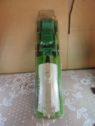 New Ray Tractor Friction + Tank Agrimotor Toy Plastic New + Box - Picture 8 of 9