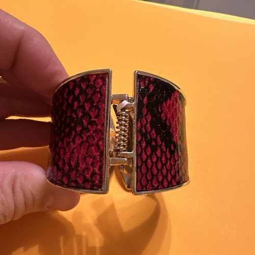 Thalia Sodi Gold-Tone Red And Black Snake Print Hinge Bracelet - NWT - Picture 2 of 6