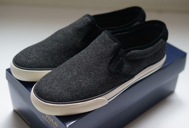 polo slip on sneakers