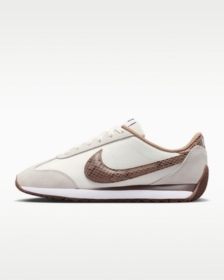 Women s Nike Pacific Shoe-Sail/Light Chocolate/Gum Dark Brown/British Khaki
