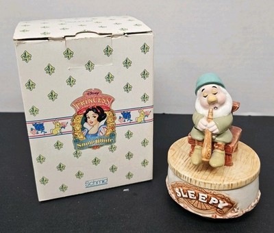Schmid Walt Disney Snow White Rotating Music Box Sleepy