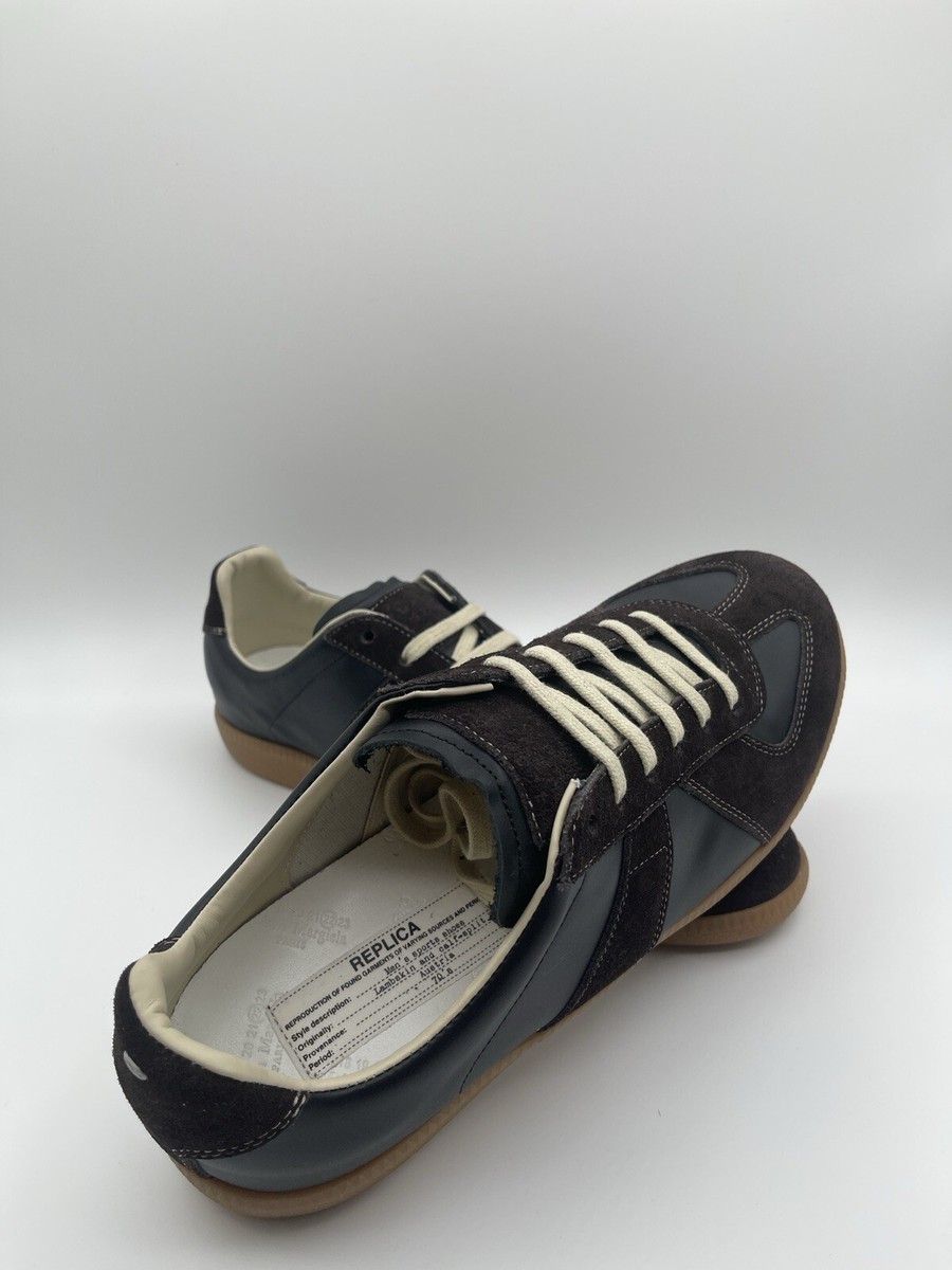 【D⭐︎⭐︎⭐︎Cさん専用】ブラック シューズ　Maison Margiela Maison Margiela Replica Sneakers in Black & Paint | FWRD