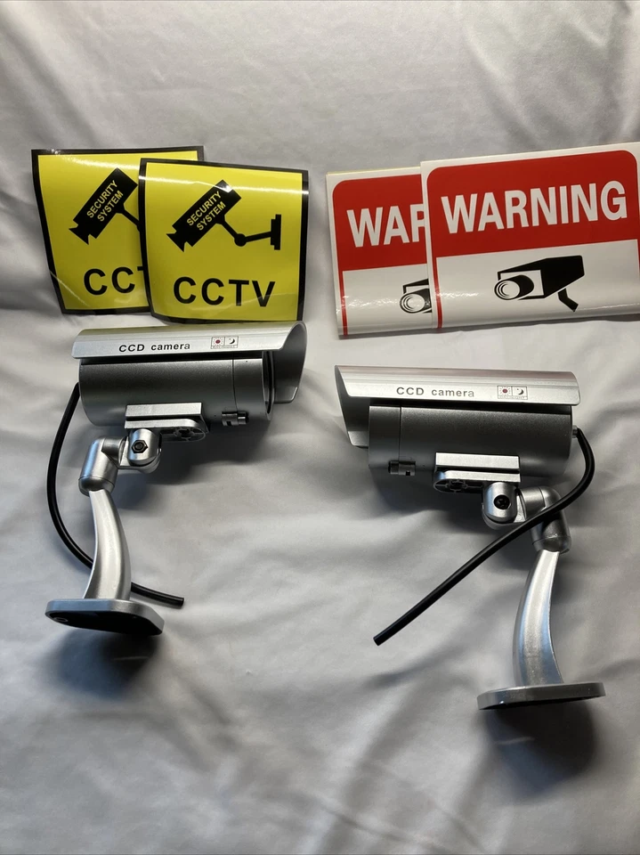 2 SecurityCamera-Dummy-Fake Indoor Outdoor Protect CCTV LED Light Activation New - Image 4 of 4