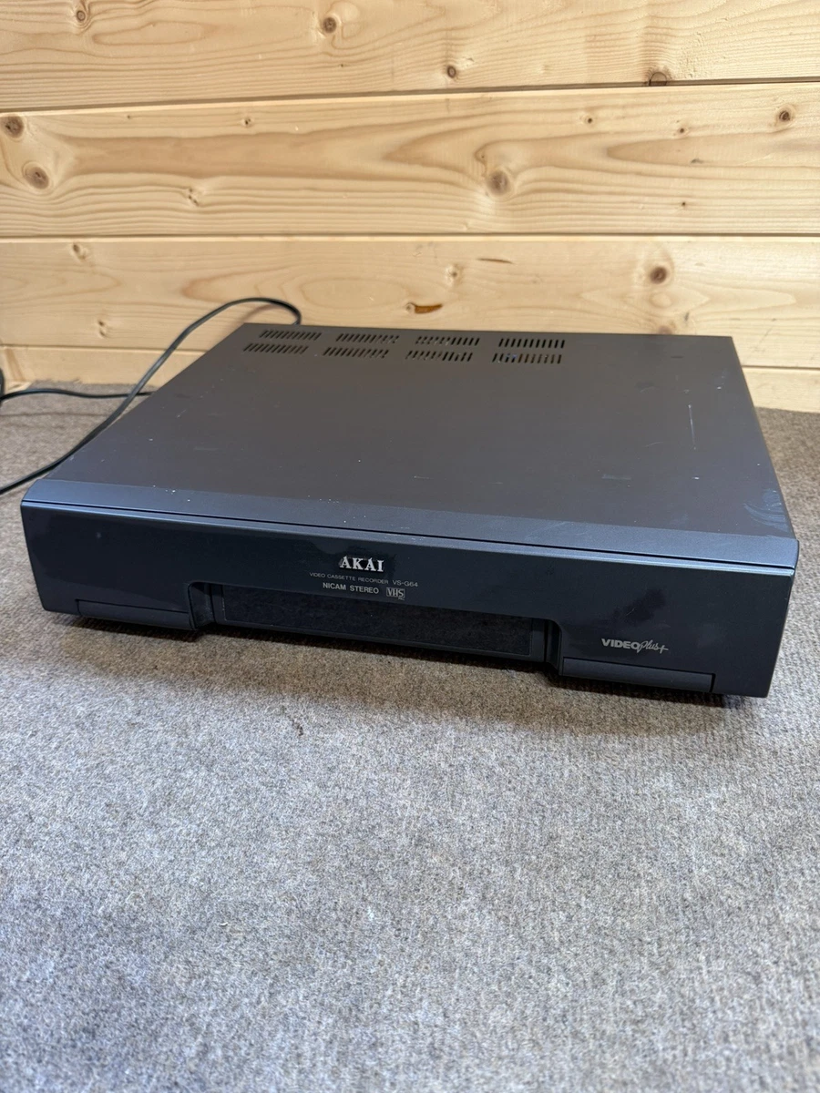 Akai VS-G791 VHS Videorecorder (Gebraucht) in Zwingen für CHF 53 – mit