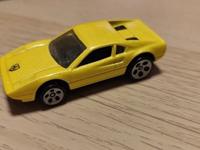 Hot Wheels Ferrari 308 Gts..Jaune - Photo 1/4