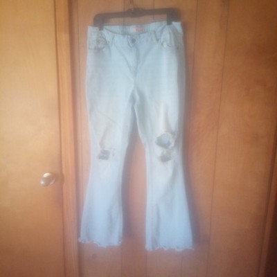 True Luck Women s Plus Size 16 Distressed Jeans Mid Rise Straight Leg Denim