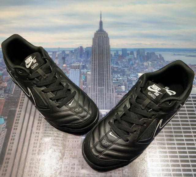 nike sb gato black