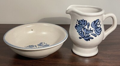 Pfaltzgraff “Yorktowne” Stoneware Creamer 24Y, oz Vintage Blue, 6” Bowl 