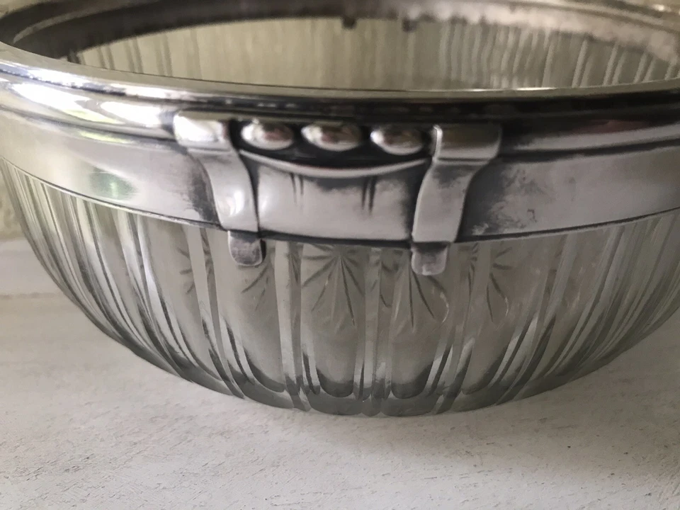 JOLI SALADIER ANCIEN TRÈS BELLE TAILLE ÉTOILE CERCLAGE MÉTAL ARGENTÉ  - Photo 2/4