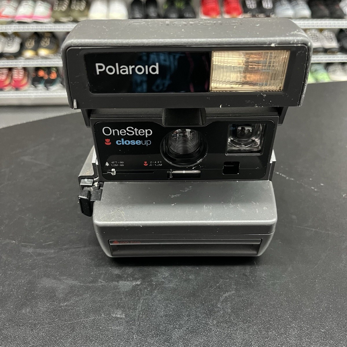 Vintage Original Polaroid OneStep Close Up 600 Instant Camera