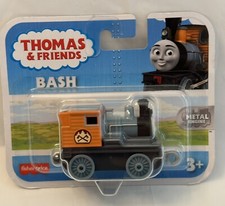 THOMAS  FRIENDS PUSH ALONG BASH METAL ENGINE GDJ44