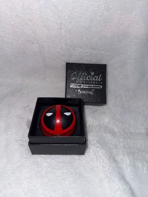Nestpark Deadpool Mask Official 3-Piece Herb Grinder with Gift Box