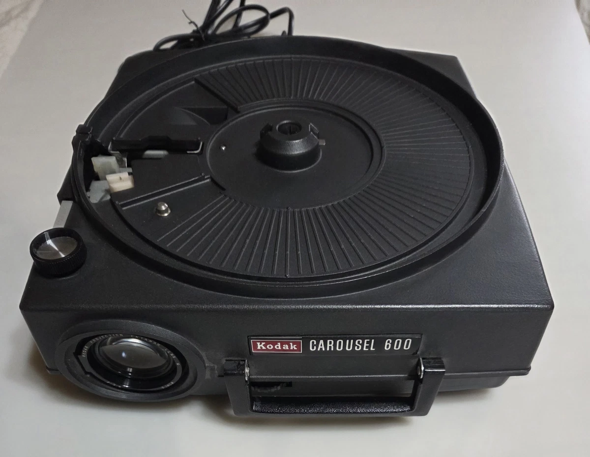 Kodak Carousel 600 Slide Projector with Tray Vintage | eBay