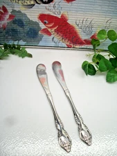 2  Oneida Community  BRAHM    Silverplate  Butter Spreader Knives   1975